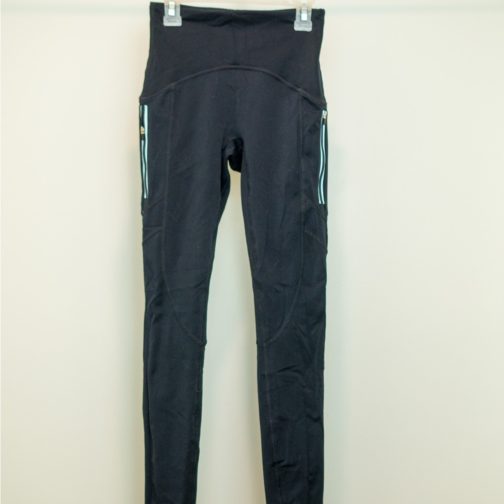 Fabletics High-Waisted Motion365 Black Leggings